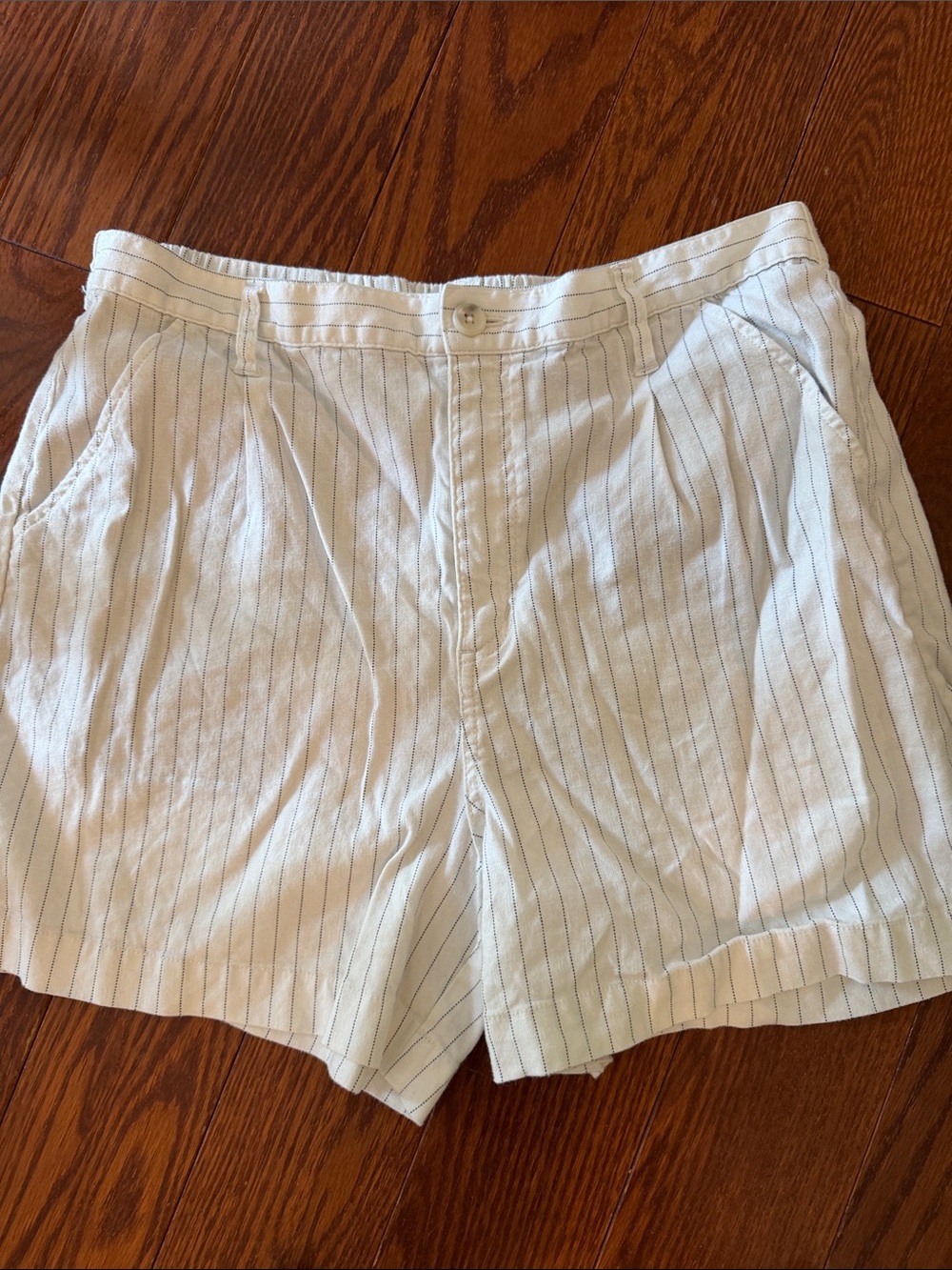 Evereve Cream Shorts with Navy Pinstripes